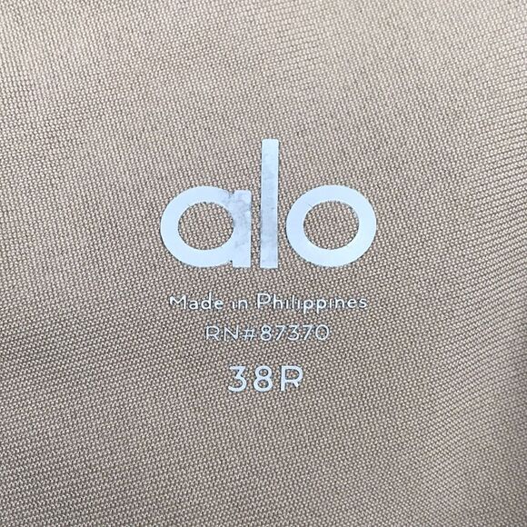 ALO YOGA Block Pants Men 38R (38x30) Beige Performance Stretch Casual - Picture 10 of 12